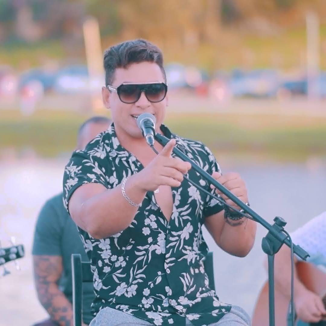 Cantor-Paulo-Victtor-04